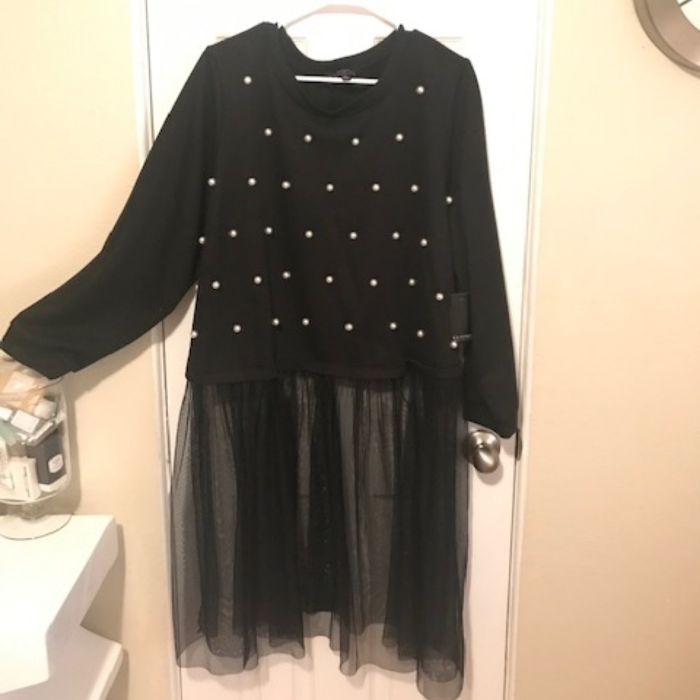 NWT Eloquii Plus Black Sweater with Pearls/Tulle